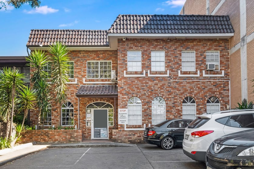 Click to view all images 54 Kitchener Pde Bankstown NSW 2200 - Image 1