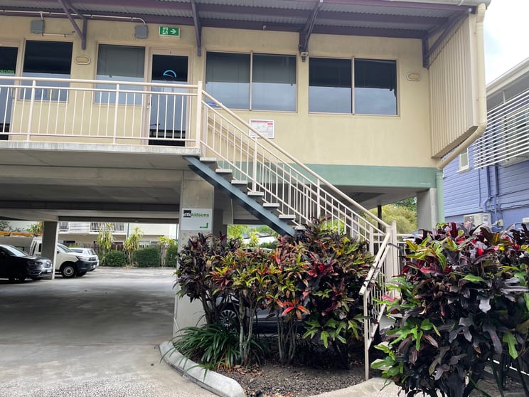 Click to view all images 6/345 Sheridan Street Cairns North QLD 4870 - Image 1