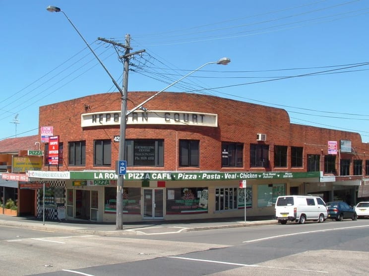 Click to view all images 12 & 13/423 King Georges Road Beverly Hills NSW 2209 - Image 3
