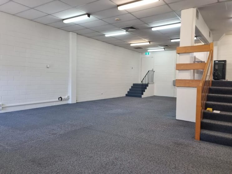 Click to view all images 1 Taylor Street Moorabbin VIC 3189 - Image 3