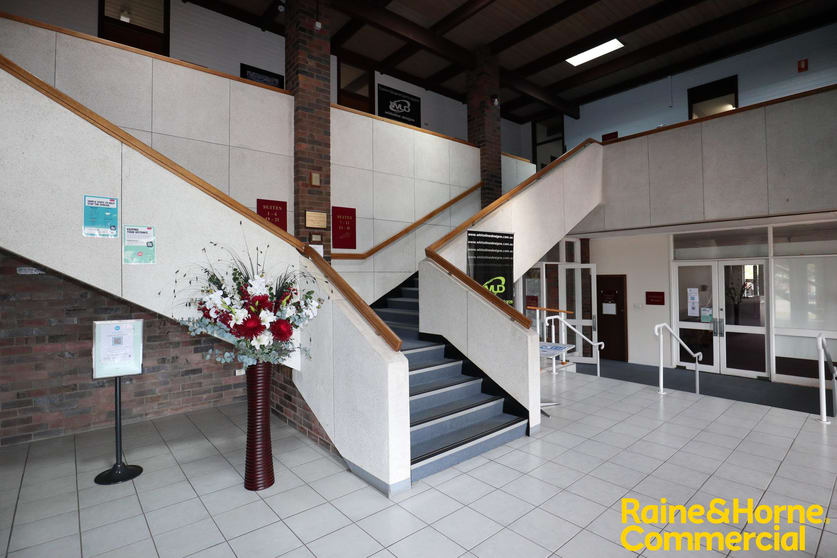 Click to view all images Suite 7 & 8/66-70 Coleman Street Wagga Wagga NSW 2650 - Image 2
