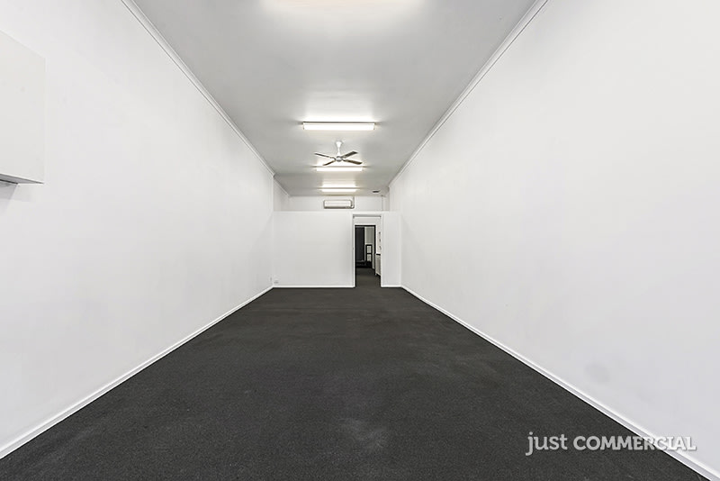 Click to view all images 444 Neerim Road Murrumbeena VIC 3163 - Image 2