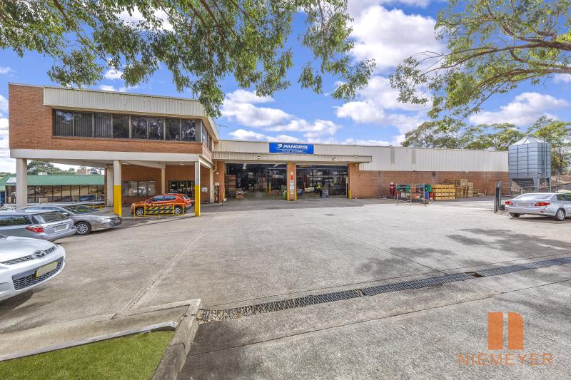 Click to view all images Freestanding/1 Gibbon Road Winston Hills NSW 2153 - Image 1
