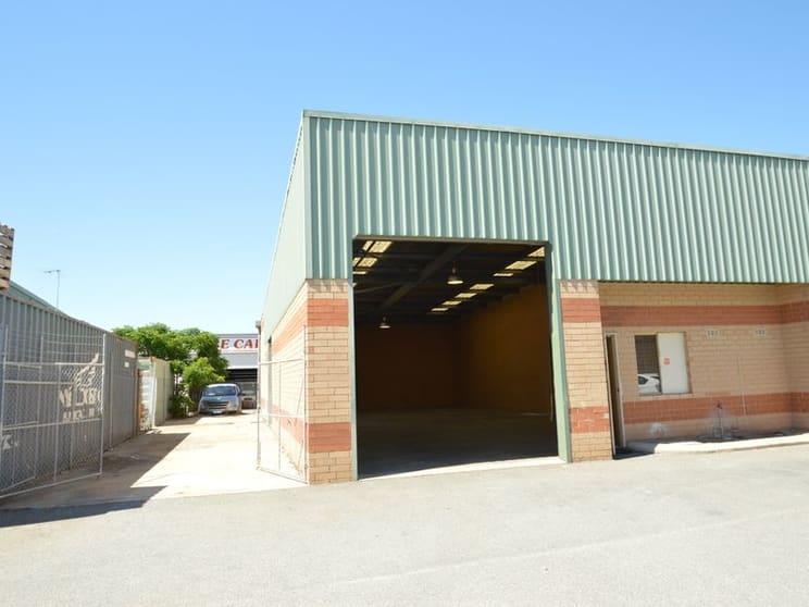 Click to view all images 4/40 Oxleigh Drive Malaga WA 6090 - Image 1