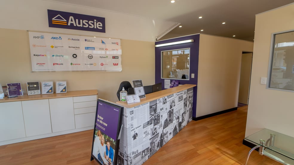Click to view all images 169 Brisbane Street Ipswich QLD 4305 - Image 3