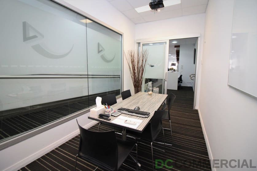 Click to view all images Suite B/420-422 Ruthven Street Toowoomba City QLD 4350 - Image 1