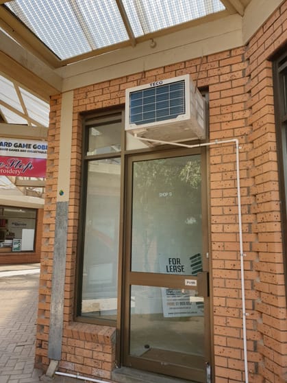 Click to view all images Shop 9/103 Evans Street Arcade Sunbury VIC 3429 - Image 3