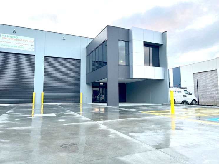 Click to view all images 2/Lot 40 Futures Road Cranbourne West VIC 3977 - Image 1