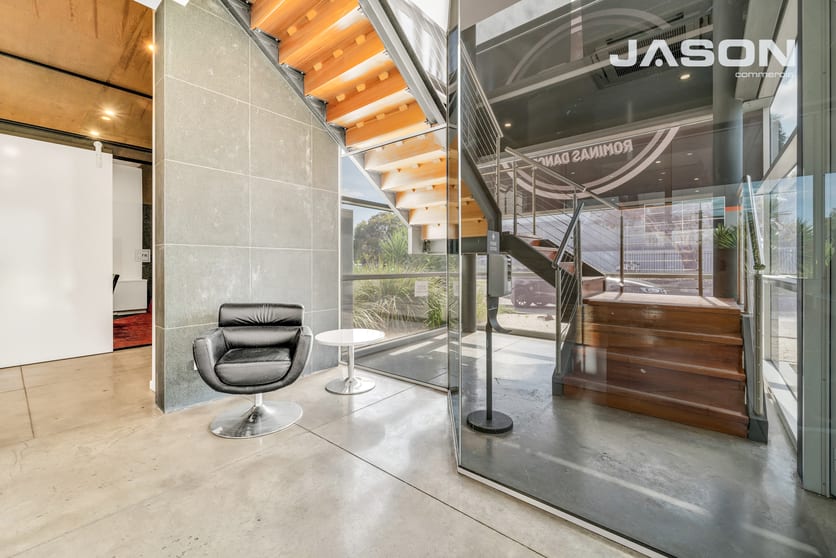 Click to view all images 1/53 Quinn Drive Keilor Park VIC 3042 - Image 3