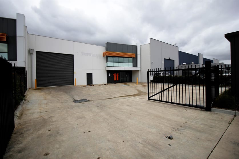Click to view all images 1F Industry Circuit Kilsyth VIC 3137 - Image 1