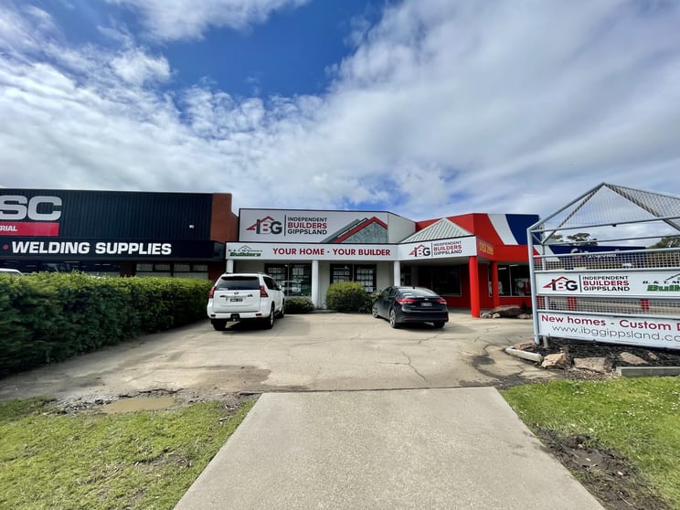 Click to view all images 525A Main Street Bairnsdale VIC 3875 - Image 1