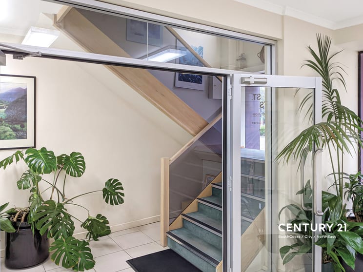 Click to view all images 213 - 215 Angas Street, 1st Floor Adelaide SA 5000 - Image 3