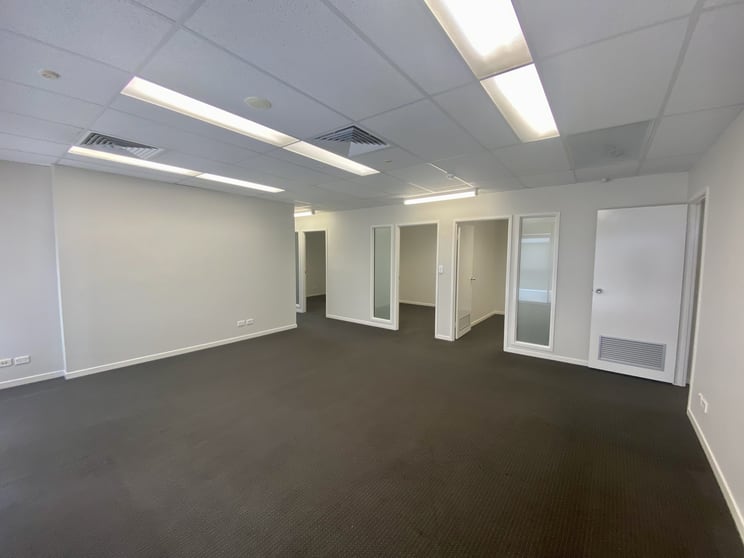 Click to view all images 50/207 Currumburra Road Ashmore QLD 4214 - Image 2