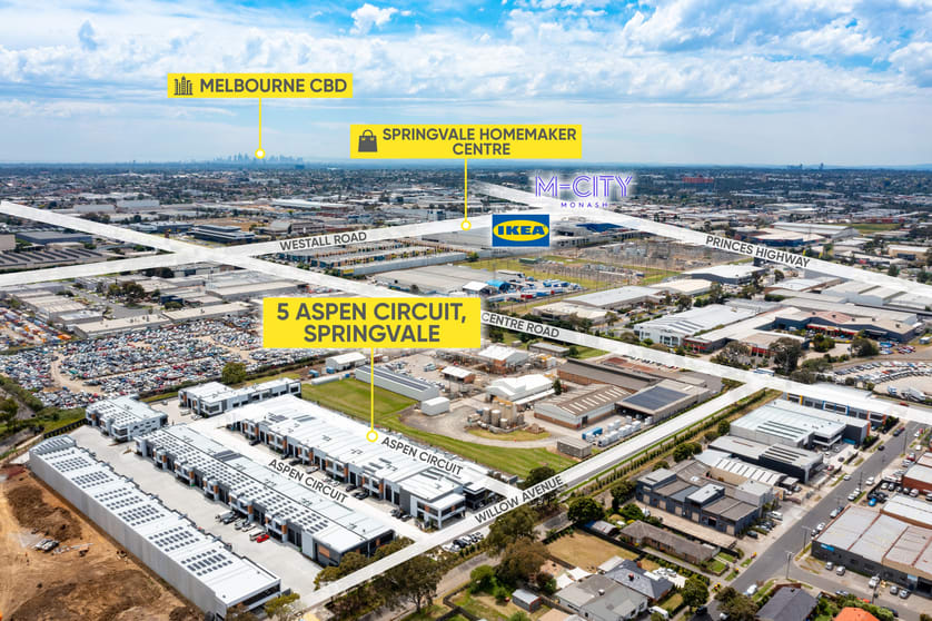 Click to view all images 5 Aspen Circuit Springvale VIC 3171 - Image 3