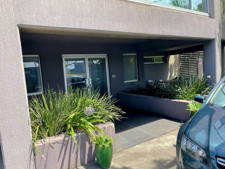 Click to view all images 8 Coal Pier Road Botany NSW 2019 - Image 3