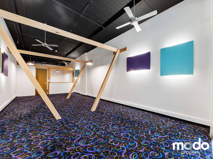 Click to view all images 4/601 Sydney Road Brunswick VIC 3056 - Image 3