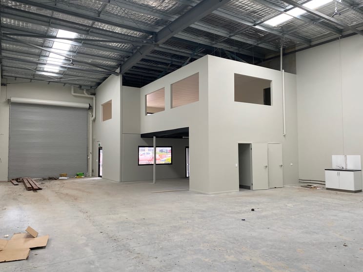 Click to view all images 3/9 Allgas Street Slacks Creek QLD 4127 - Image 2