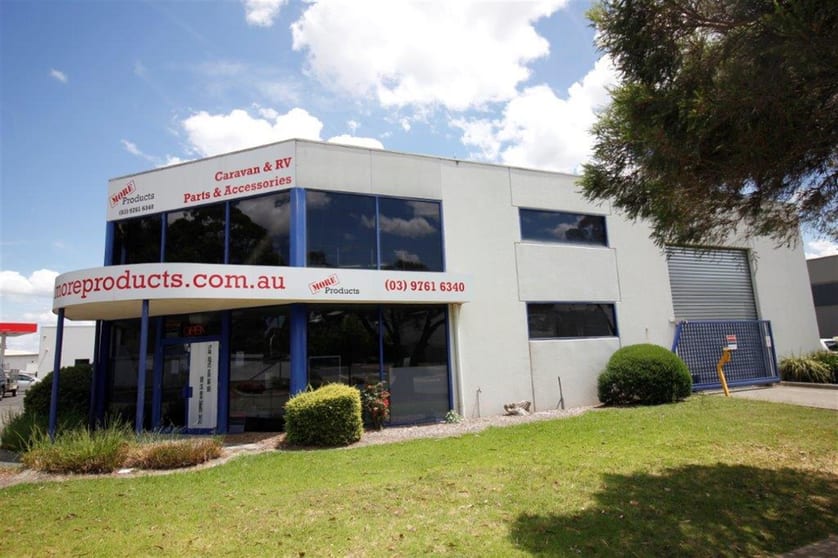 Click to view all images 1/3 Gatwick Road Bayswater North VIC 3153 - Image 3