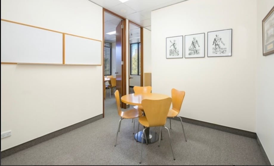 Click to view all images 404/60 Park Street Sydney NSW 2000 - Image 3