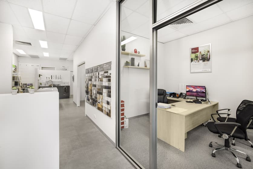Click to view all images 17A John Street Pakenham VIC 3810 - Image 2