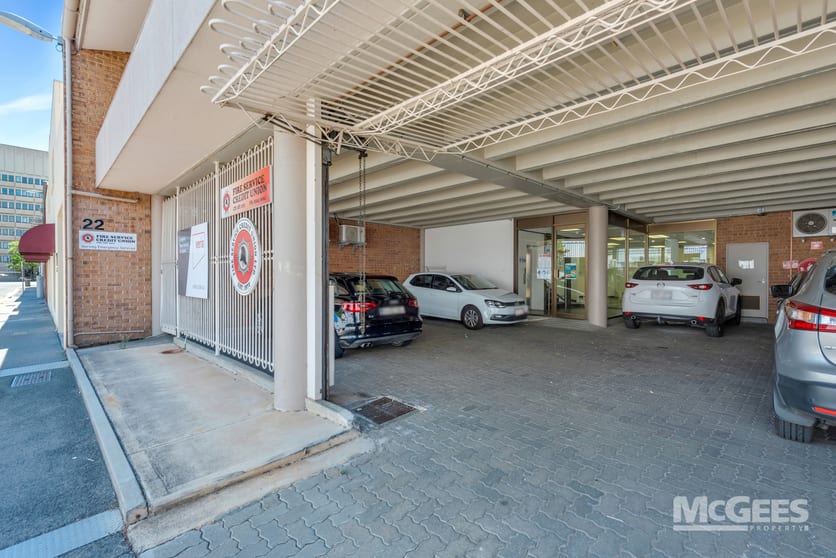 Click to view all images 22 Chancery Lane Adelaide SA 5000 - Image 2