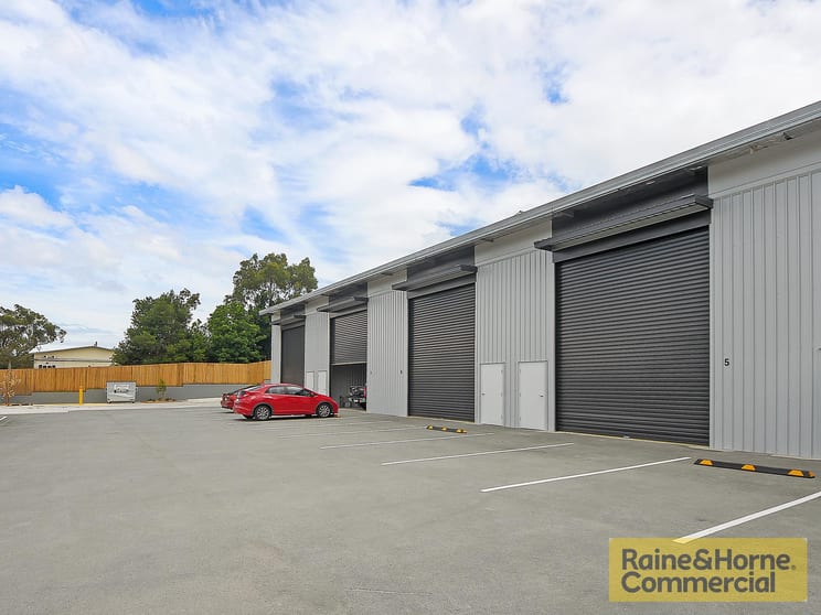 Click to view all images 5/56 Millway Street Kedron QLD 4031 - Image 1