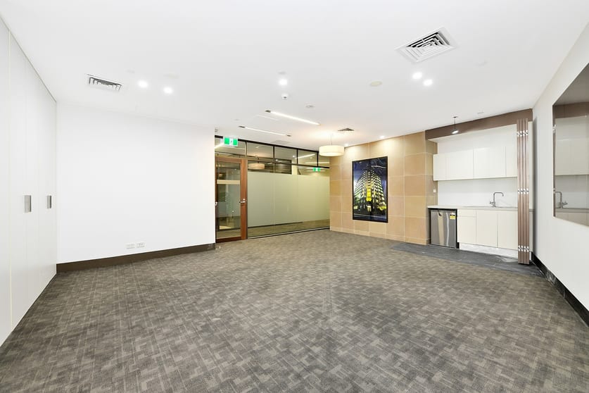 Click to view all images Suite 802/66 Hunter Street Sydney NSW 2000 - Image 3