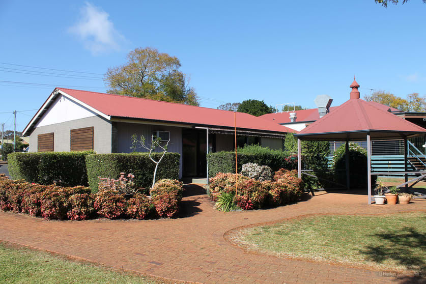 Click to view all images Shop 8/10476 New England Highway Highfields QLD 4352 - Image 1