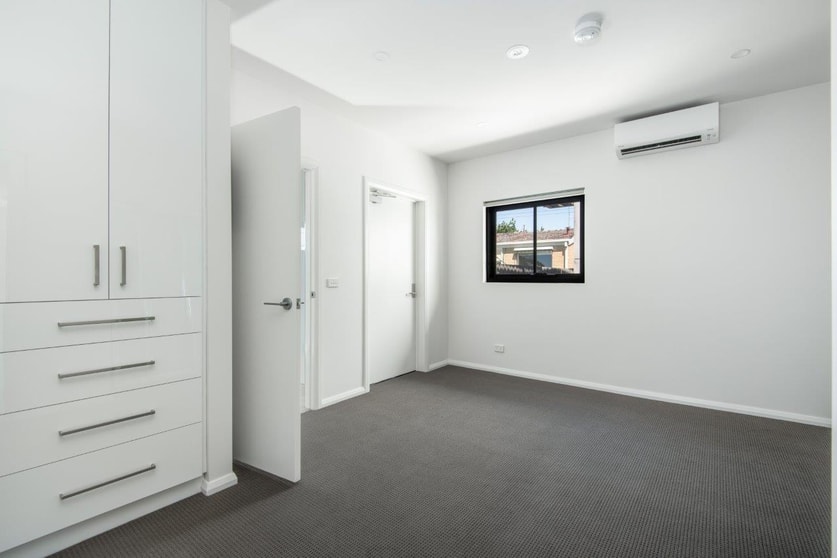 Click to view all images 1/26 McClelland Street Bell Park VIC 3215 - Image 2