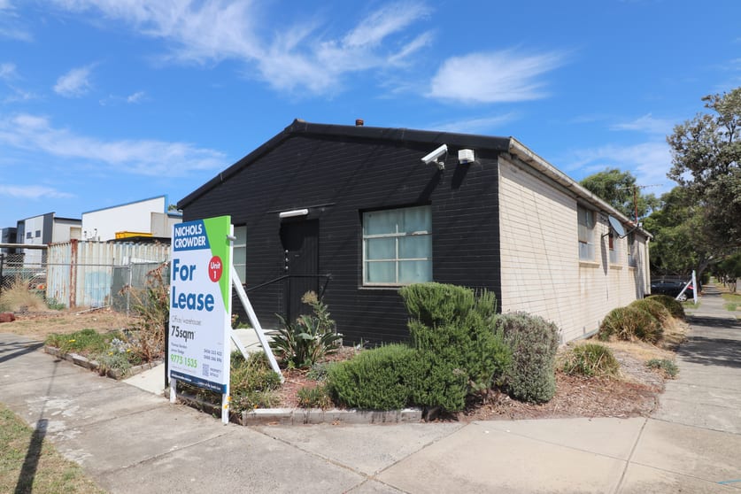 Click to view all images 1/39 Milne Avenue Seaford VIC 3198 - Image 2
