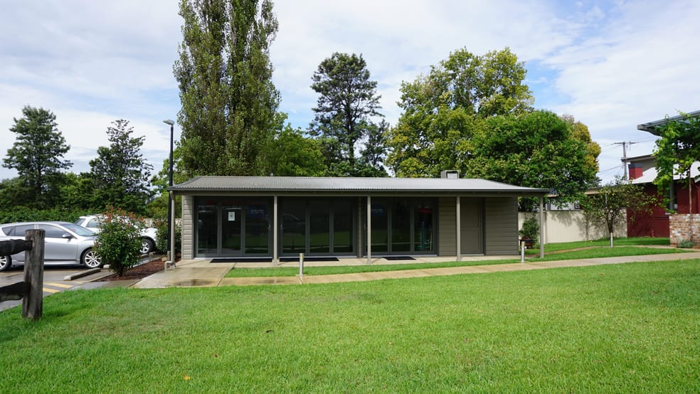 Click to view all images Garden Studio 45 Maitland Street Branxton NSW 2335 - Image 2