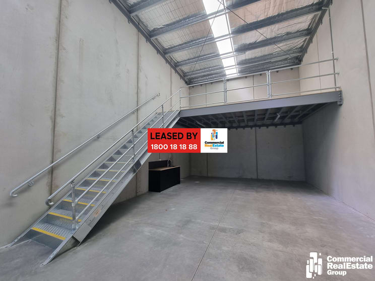 Click to view all images 7/31-33 Milne Ave Seaford VIC 3198 - Image 3