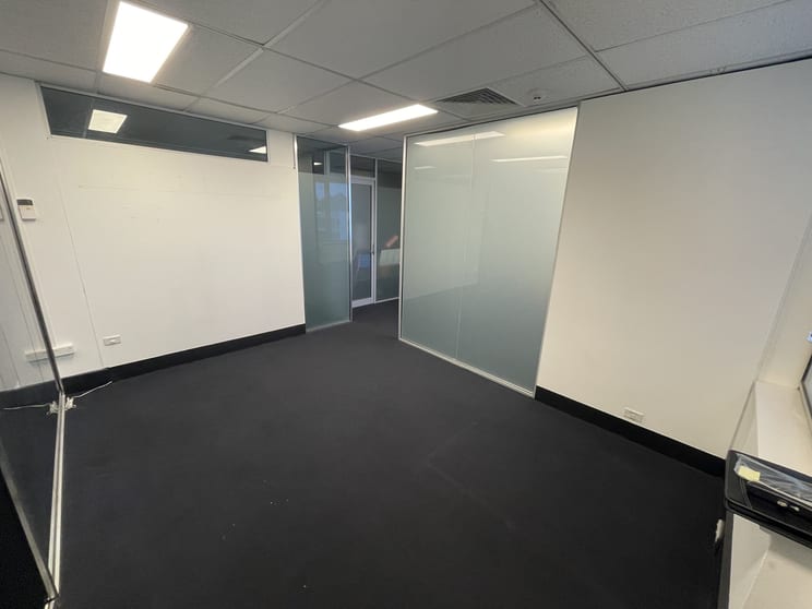 Click to view all images 504/71-73 Archer Street Chatswood NSW 2067 - Image 3