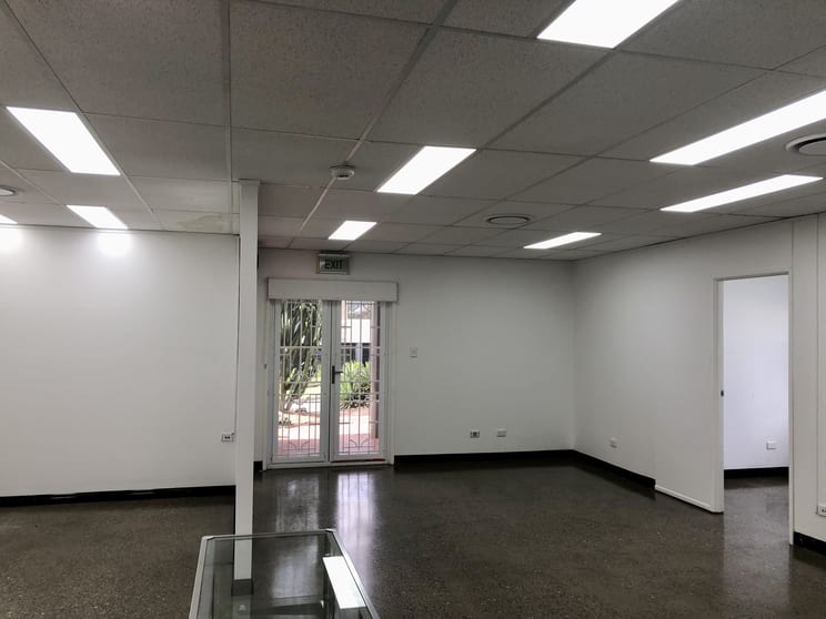 Click to view all images 10 Fanny Street Annerley QLD 4103 - Image 2