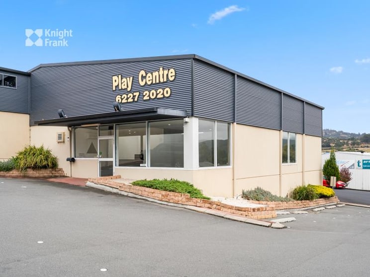 Click to view all images 4 Mertonvale Circuit Kingston TAS 7050 - Image 3