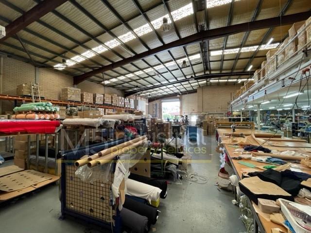 Click to view all images 12 Garema Circuit Kingsgrove NSW 2208 - Image 2