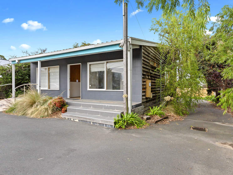 Click to view all images 339 Main Street Mornington VIC 3931 - Image 2