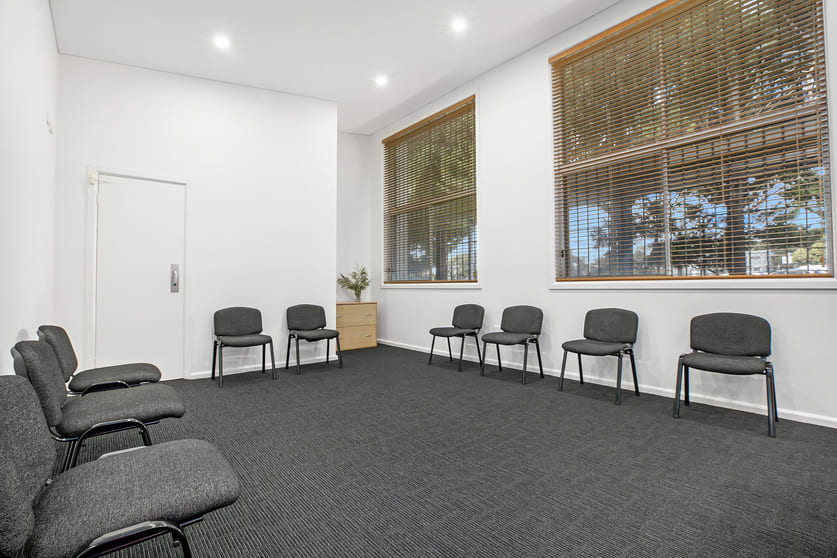 Click to view all images Campbelltown NSW 2560 - Image 3