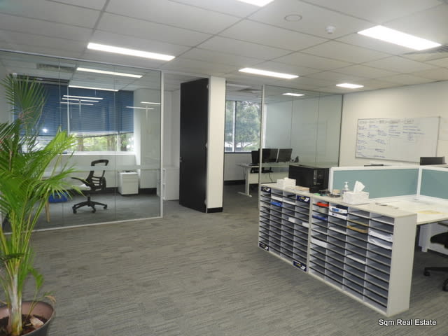 Click to view all images 2/11-13 Lord st Botany NSW 2019 - Image 2