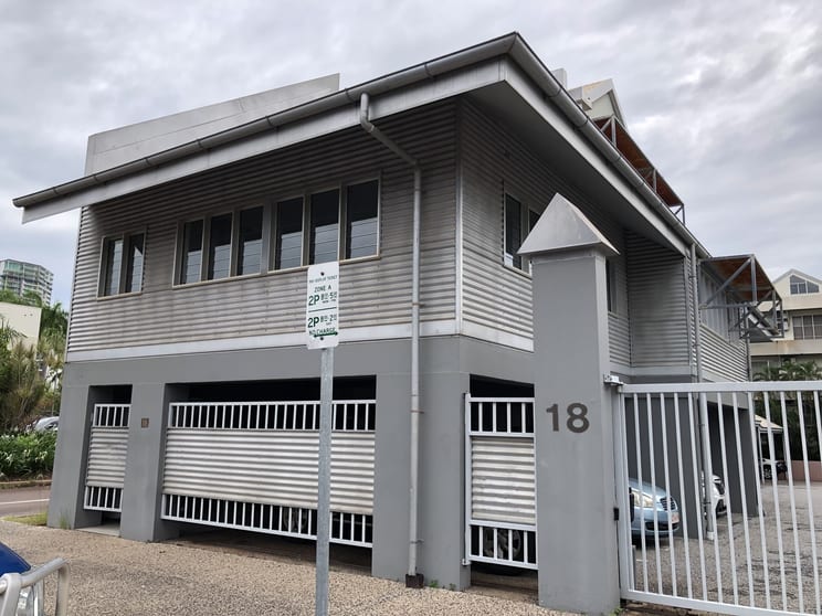 Click to view all images 20/18 Harry Chan Avenue Darwin City NT 0800 - Image 1
