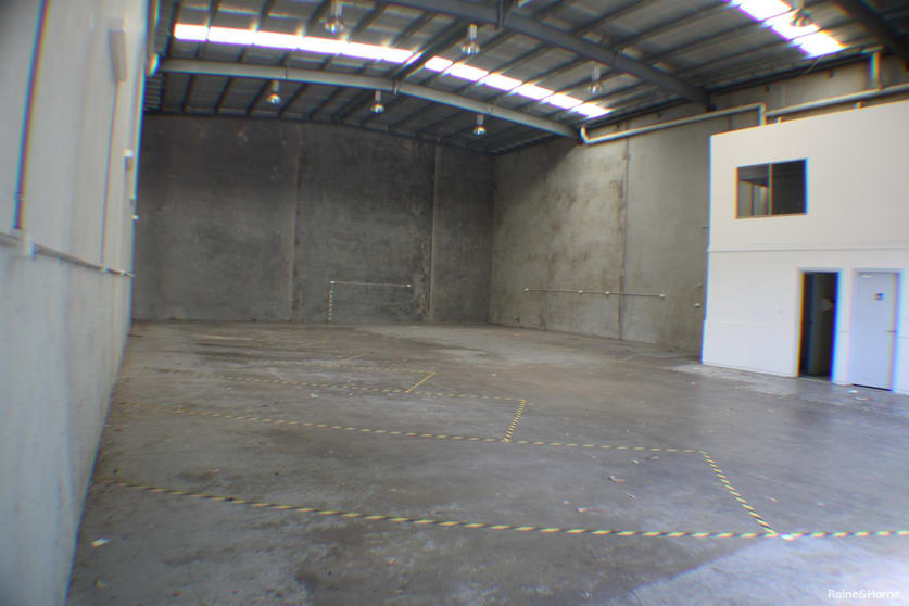 Click to view all images 18b Mareno Road Tullamarine VIC 3043 - Image 3