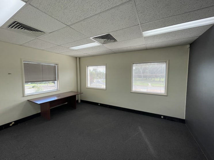 Click to view all images Suite 2/22 Strangways Street Curtin ACT 2605 - Image 3