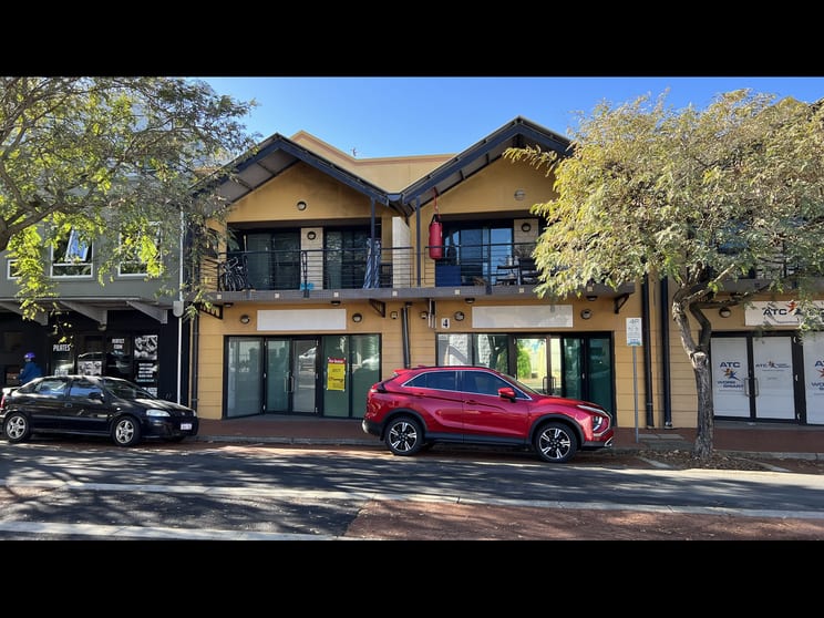 Click to view all images Unit 1 & 2/4 Victoria Street Bunbury WA 6230 - Image 1