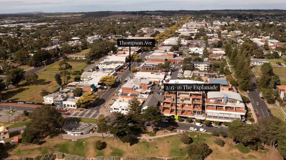 Click to view all images 2/15-16 The Esplanade Cowes VIC 3922 - Image 2