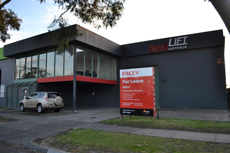 Click to view all images 44 Tatterson Road Dandenong VIC 3175 - Image 1