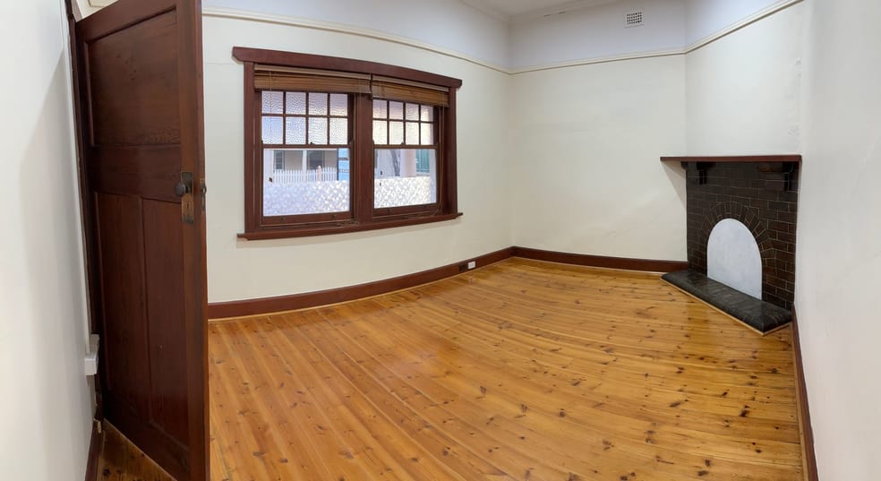 Click to view all images 4 John Street Tanunda SA 5352 - Image 2