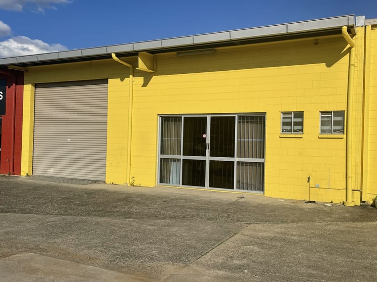 Click to view all images 2/287-289 Morayfield Road Morayfield QLD 4506 - Image 1