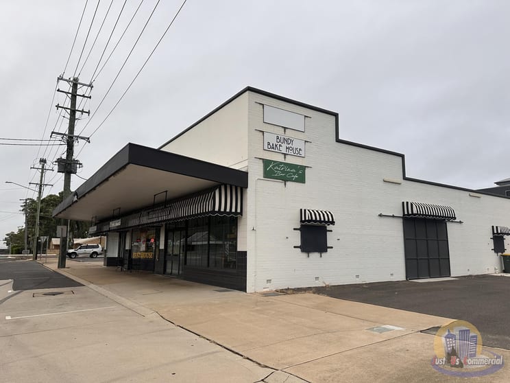 Click to view all images 3/3 Queen Street Bundaberg North QLD 4670 - Image 3