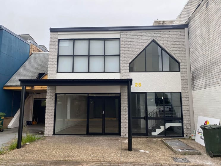 1/25 Merrion Way Cardiff NSW 2285 - Image 1
