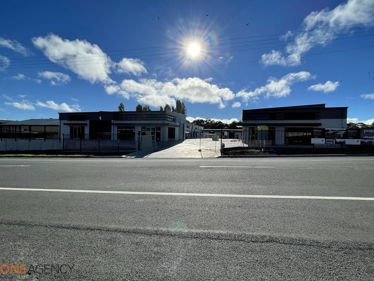 Click to view all images 3/8 Edward Street Orange NSW 2800 - Image 1